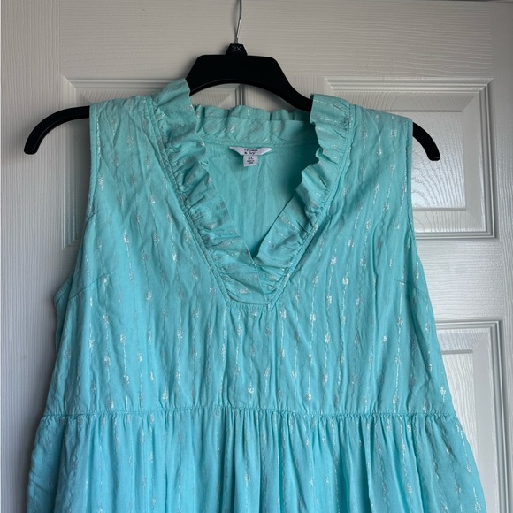 Crown & Ivy Light Blue Sleeveless Midi Dress - Picture 2 of 4